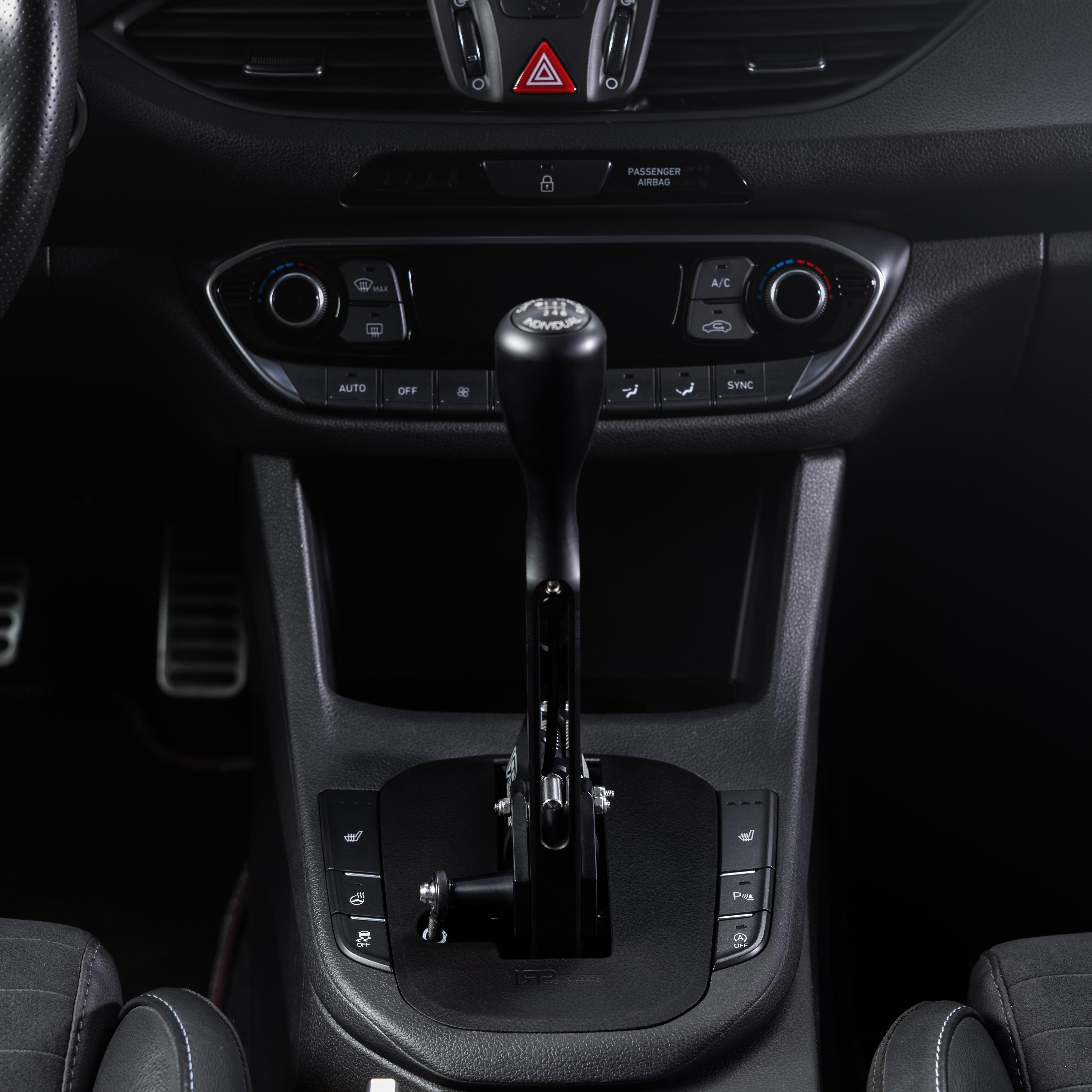 Shortshifter Hyundai i30N 6 versnellingen versnellingsbak met deksel - Zwart met zilveren knop