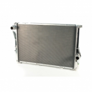 compleet aluminium radiator M5 540i 750i en Z8