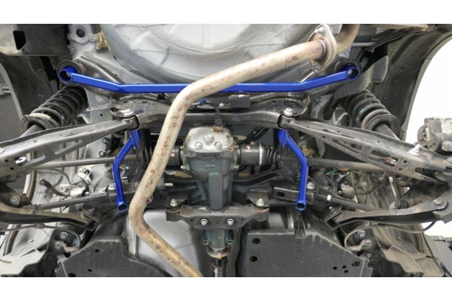 Subaru Impreza '17 - Rear Under Bracket - 1PCS/SET
