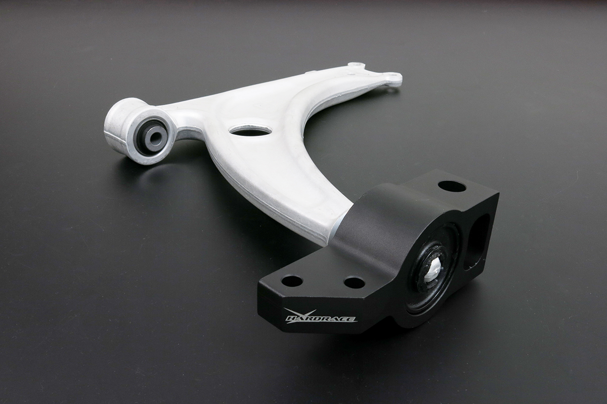 PASSAT MK-V Front Lower Control Arm - Forged AluminumReduce weight by 3.0KG (hard rubber) 2PCS/SET