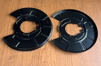 Achterremstofschild (links en rechts) 3' Serie E46 & Z Serie E85/E86