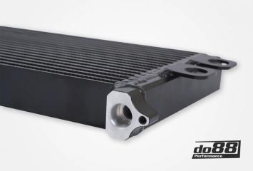 BMW F8X M2C M3 M4 Engine oil cooler Racing