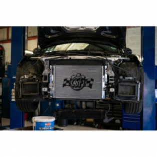 CSF Race Radiator voor C/E/GLC 63 AMG 2016-