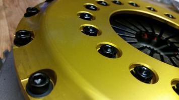 TR2CD cover with compression spring (non-Japanese models)