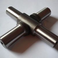 MEDIUM CROSS PINS (PAIR)