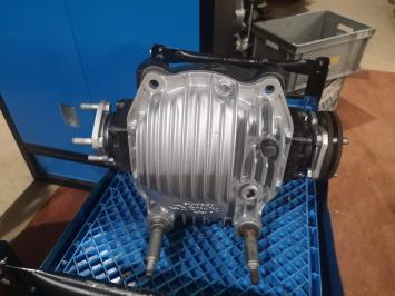 Jaguar XJ40 XJ6 XJ12 XJ X300 X306 differential overhaul