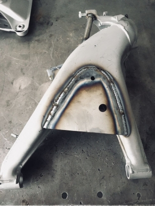 Rear wishbone reinforcement - E30/Z3