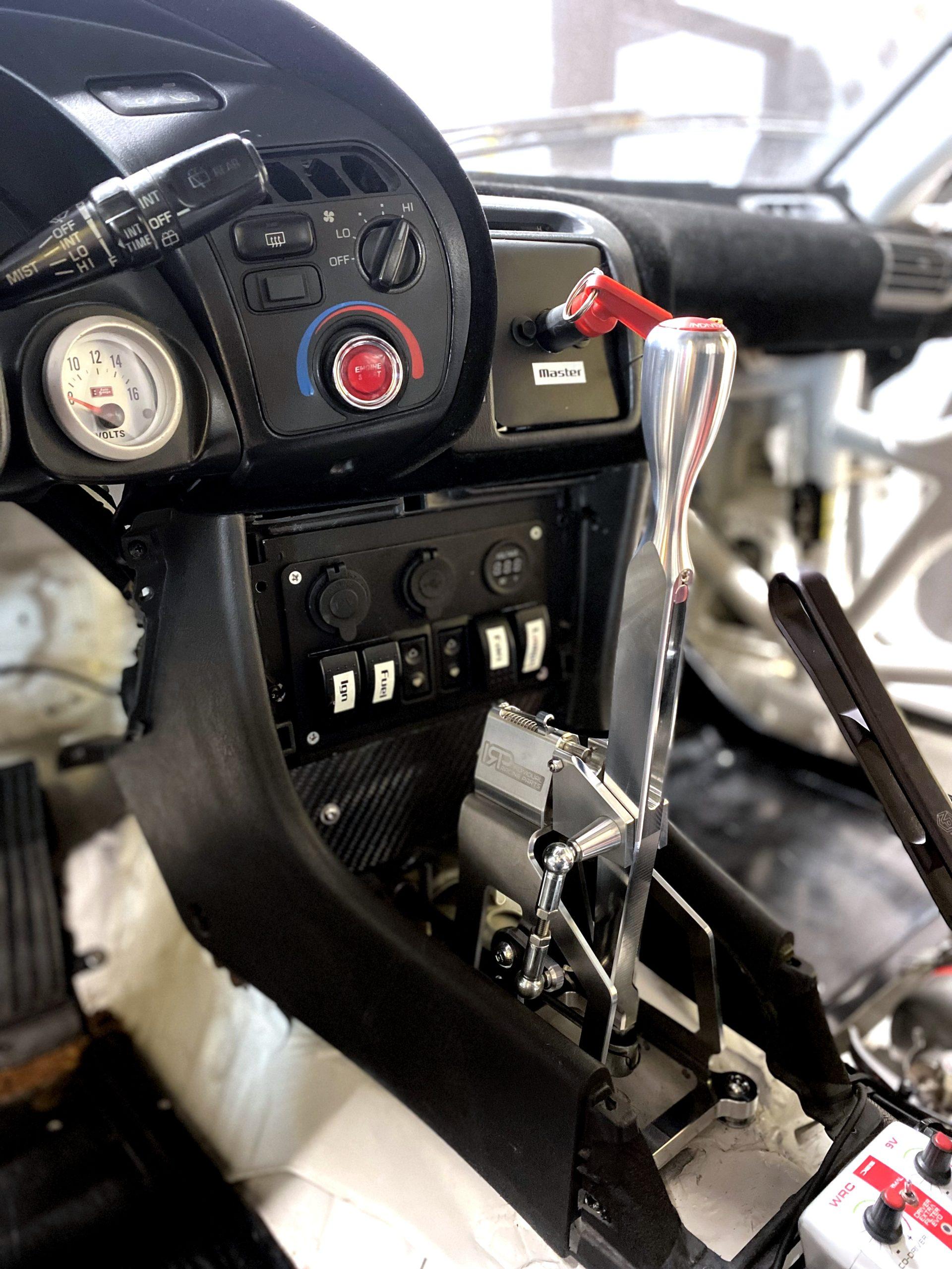 Short throw shifter Toyota Celica GT-Four ST185 5 versnellingen - Zwart met grijze knop