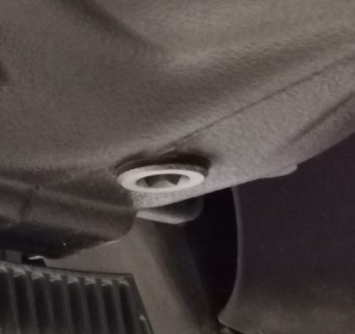 Extra tapplug, aftapplug, vulplug aan het differentieel maken