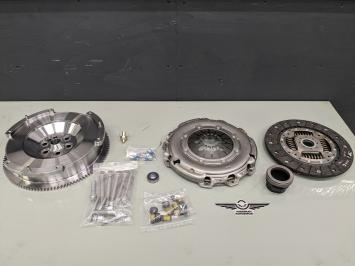 N51, N52, N53 Single mass flywheel and damped clutch kit (Street and Track)