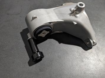 F1x M5/M6 Rear differential tilt limiter insert