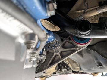 032051B: Rear diff mount - front bush