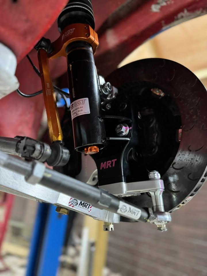 BMW E30 / E36 / E46 - RACE modular spindle - E30 Gr.A DTM -style / E30 non-M / universal coilover (weld-on brackets) / None (radial)