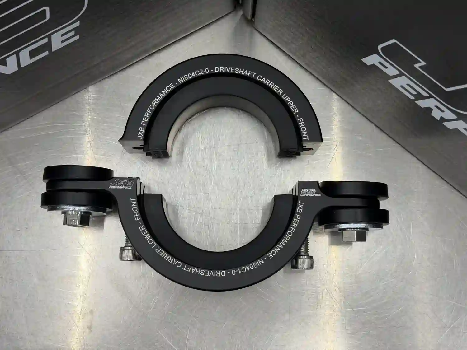 JXB Performance Aandrijfas Middenlagerdrager Upgrade voor Infiniti V37 Q50/Q60 (NIS03/4A0)
